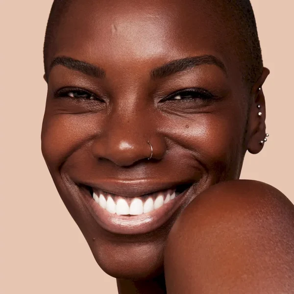 Hyaluronic Concealer Best Seller - Image 3