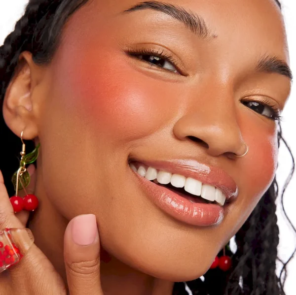Ultra Glossy Lip Gloss Best Seller - Image 7