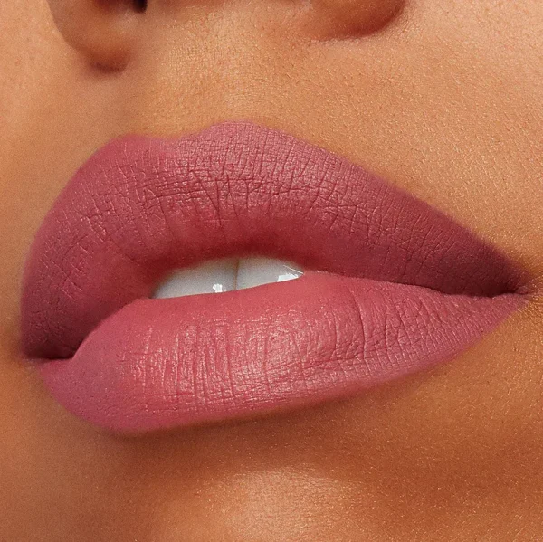 Red Lips 4ever Same Day Delivery - Image 5
