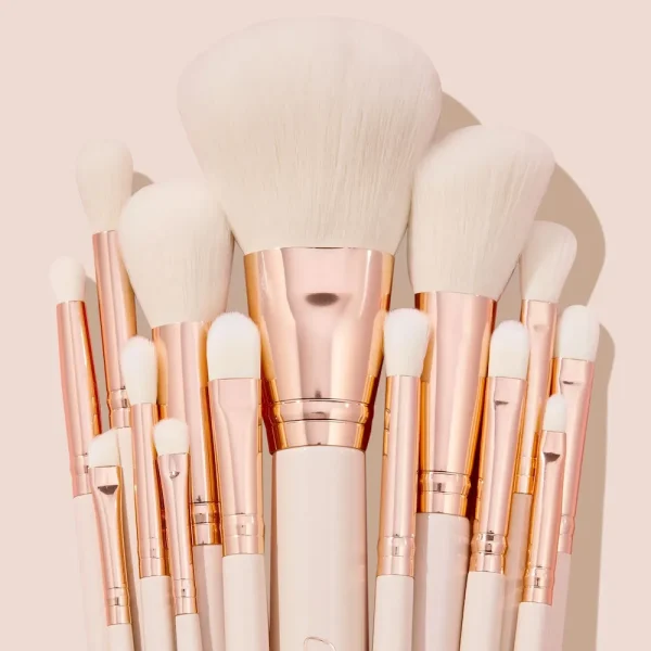 Ultimate Brush Roll On Sale - Image 4